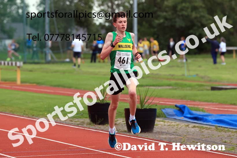 The 1500 metres, Wednesday, july 24th, 2024 NEGP 5, Monkton Stadium.  Photo: David T. Hewitson/Sports for All Pics